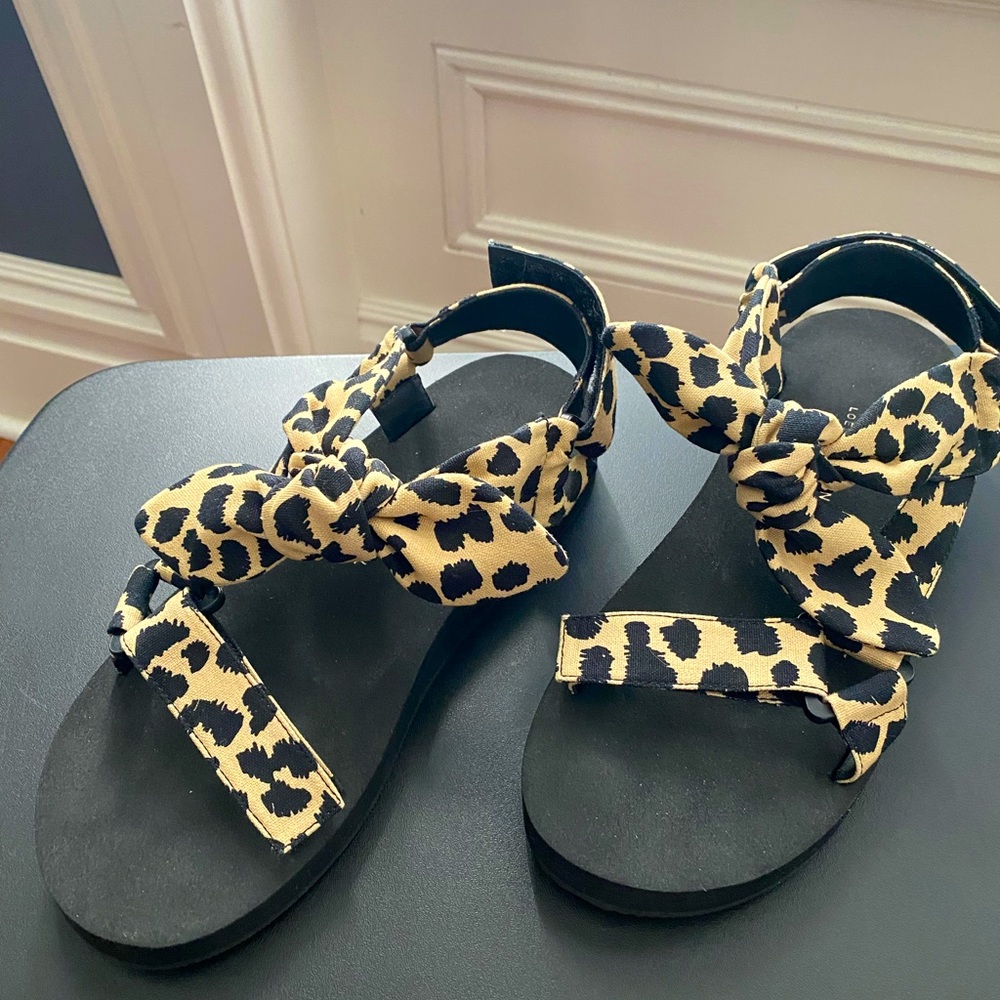 Loeffler Randall Maisie Sport Leopard Sandal 7 EUC